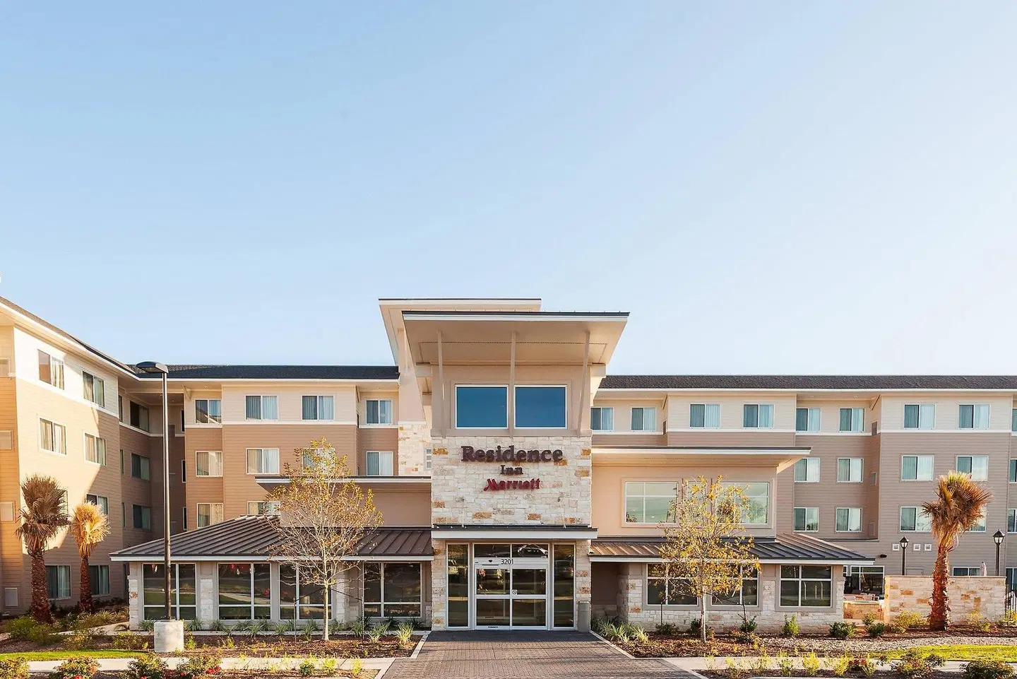 Residence Inn by Marriott Austin Airport EXTERIOR