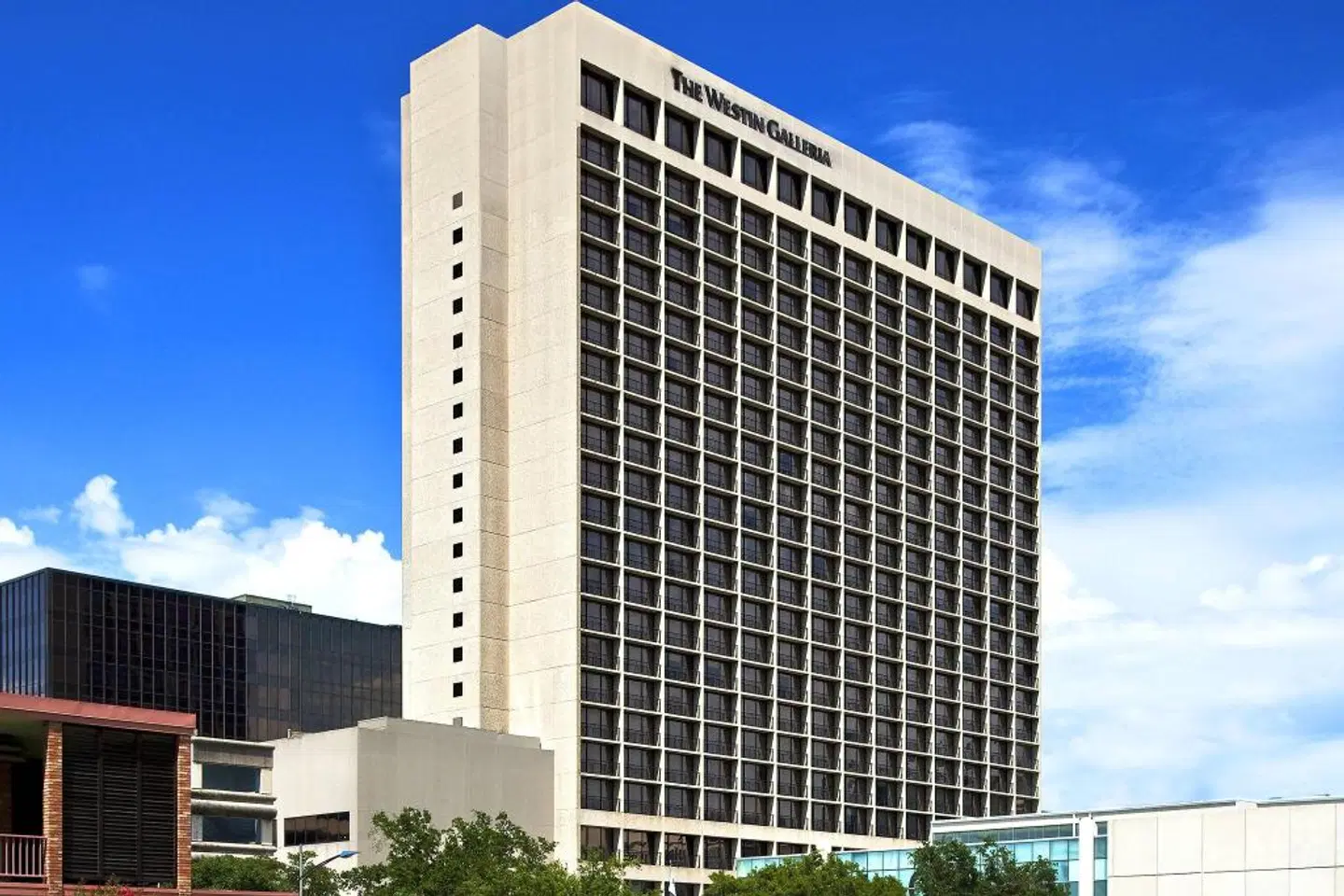 The Westin Galleria Houston EXTERIOR