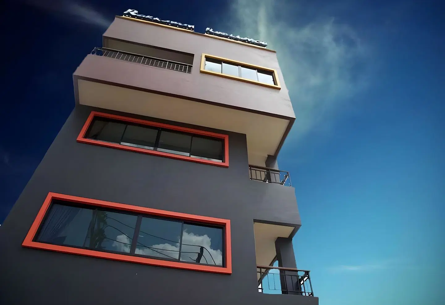 Rakkawan Residence EXTERIOR