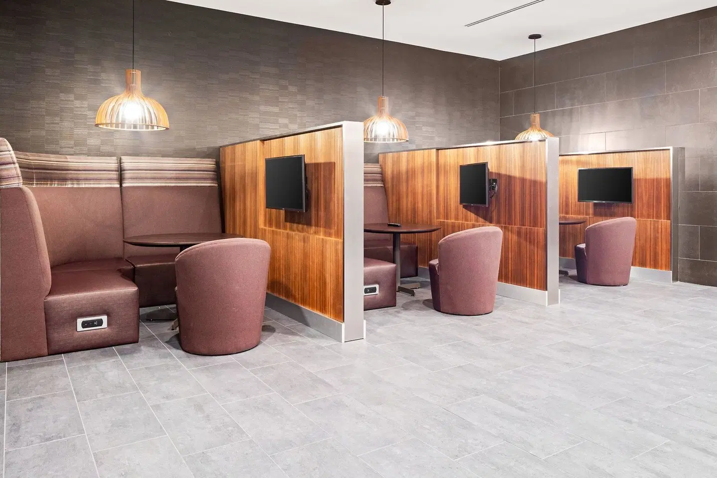 Courtyard by Marriott Houston Northeast LOUNGE_LOBBY