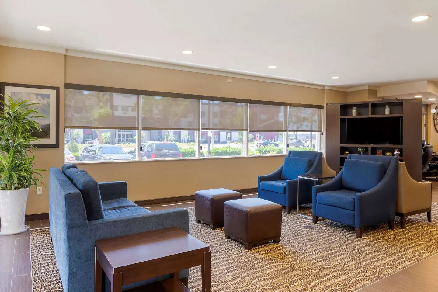 Comfort Suites Ontario Airport Convention Center LOUNGE_LOBBY