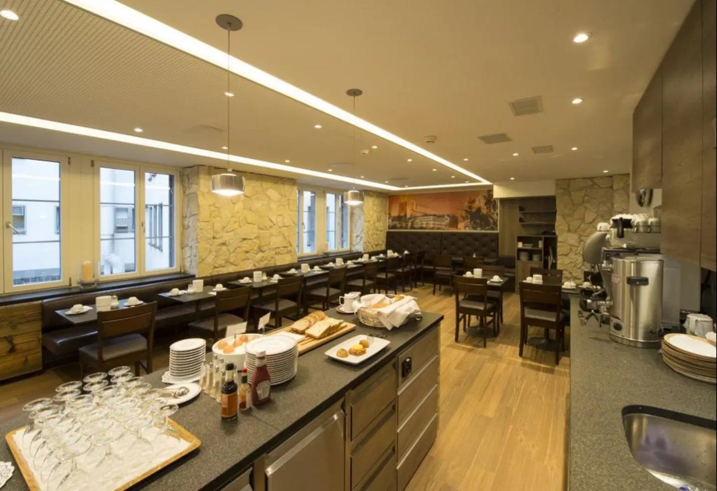 Alexander Guesthouse Restaurant