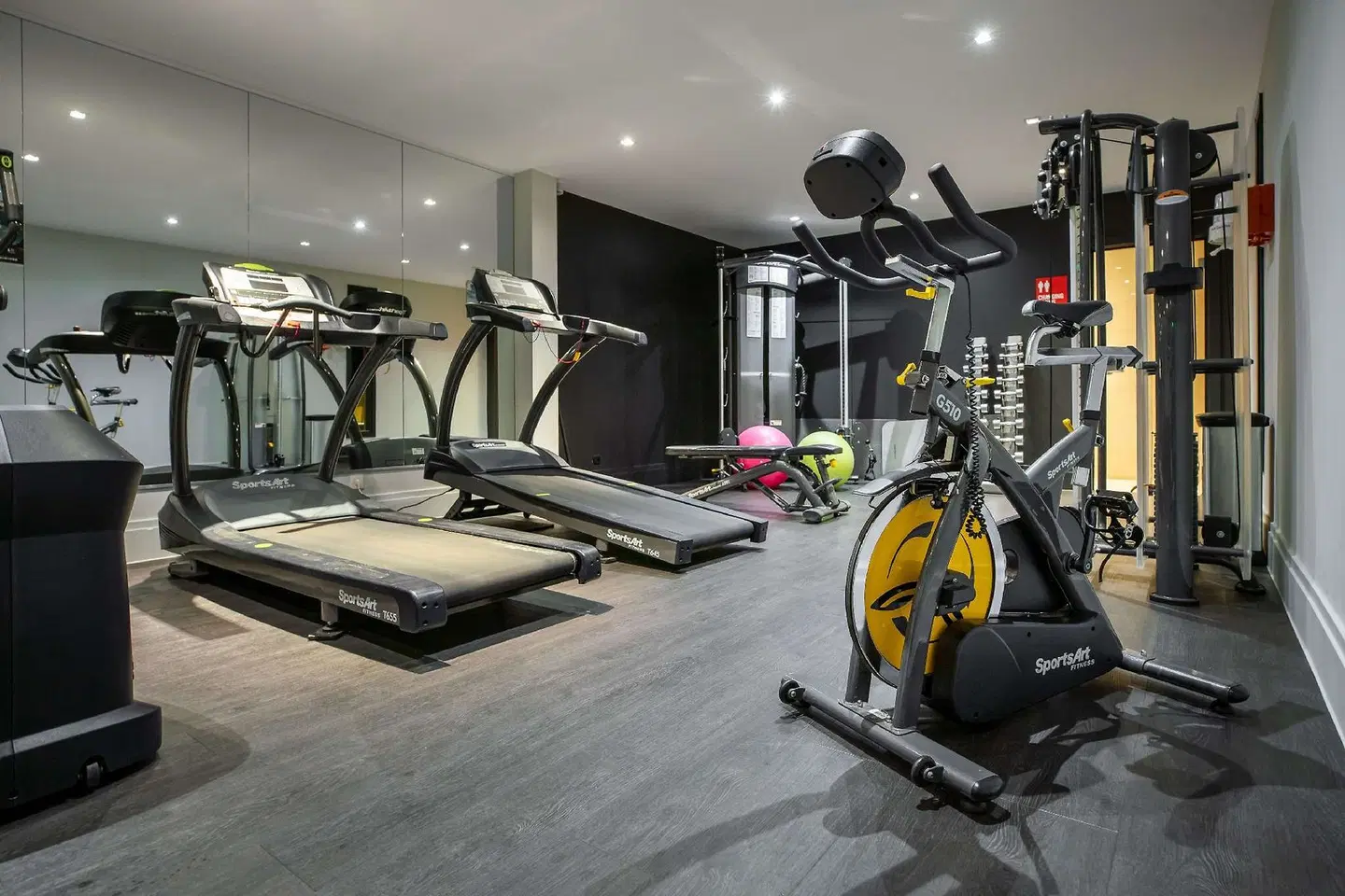 Radisson RED Brussels SPORTS_AND_LEISURE