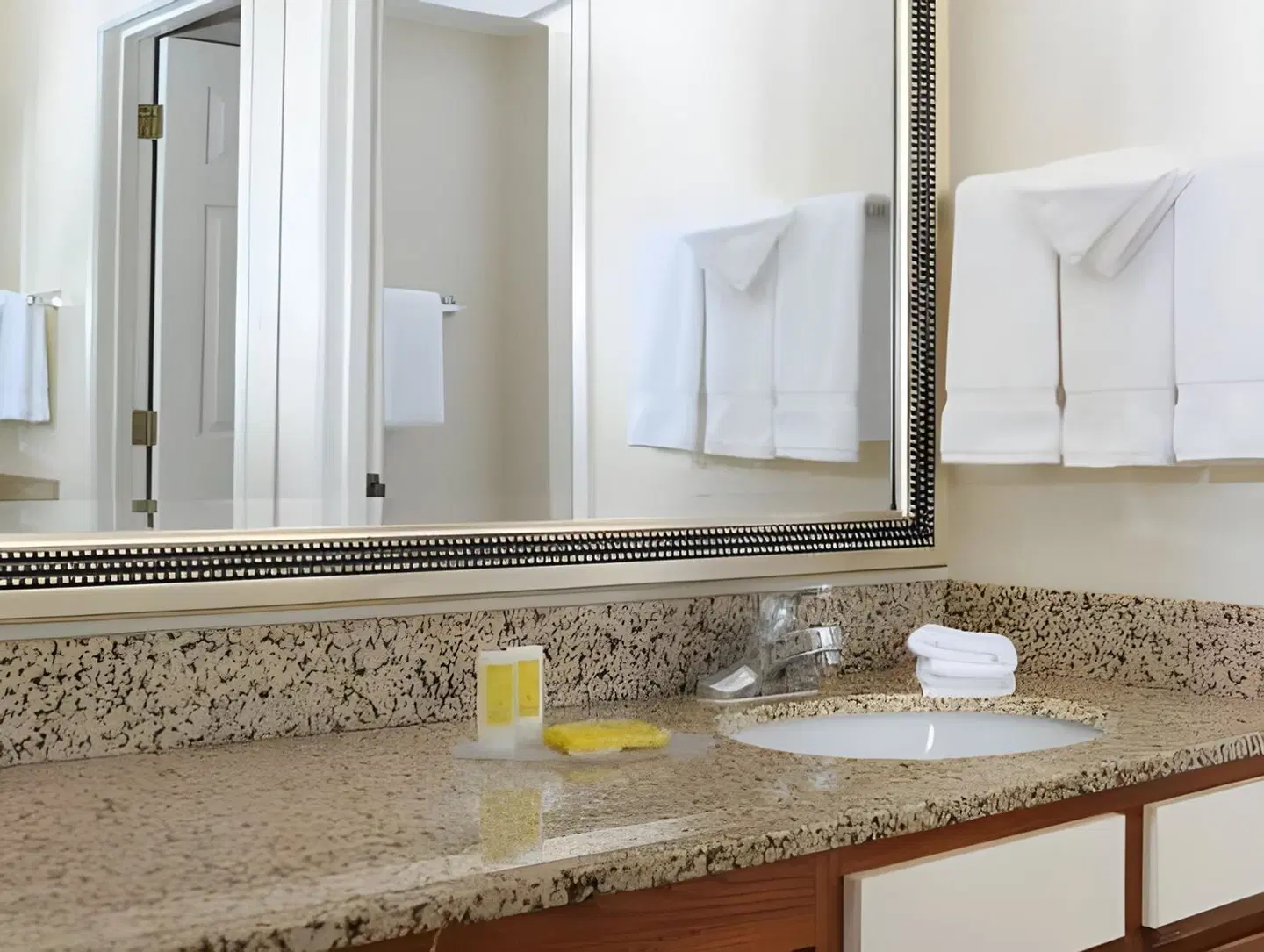 Residence Inn by Marriott San Antonio Airport Badezimmer