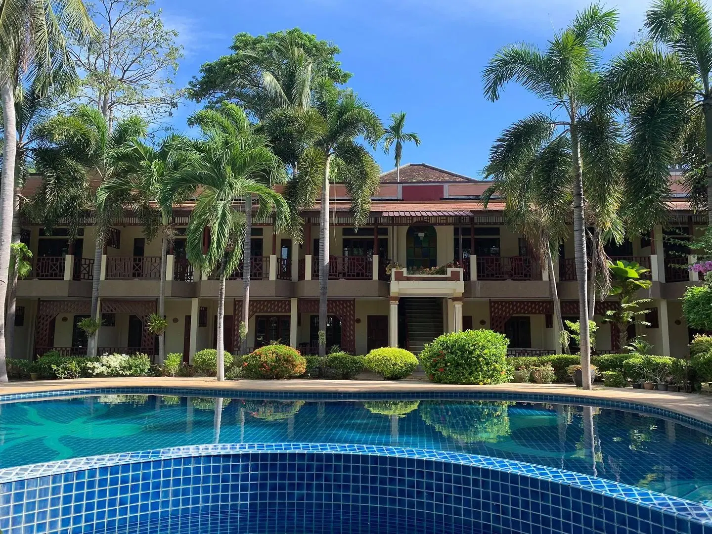 Rattana Guesthouse & Bungalow EXTERIOR