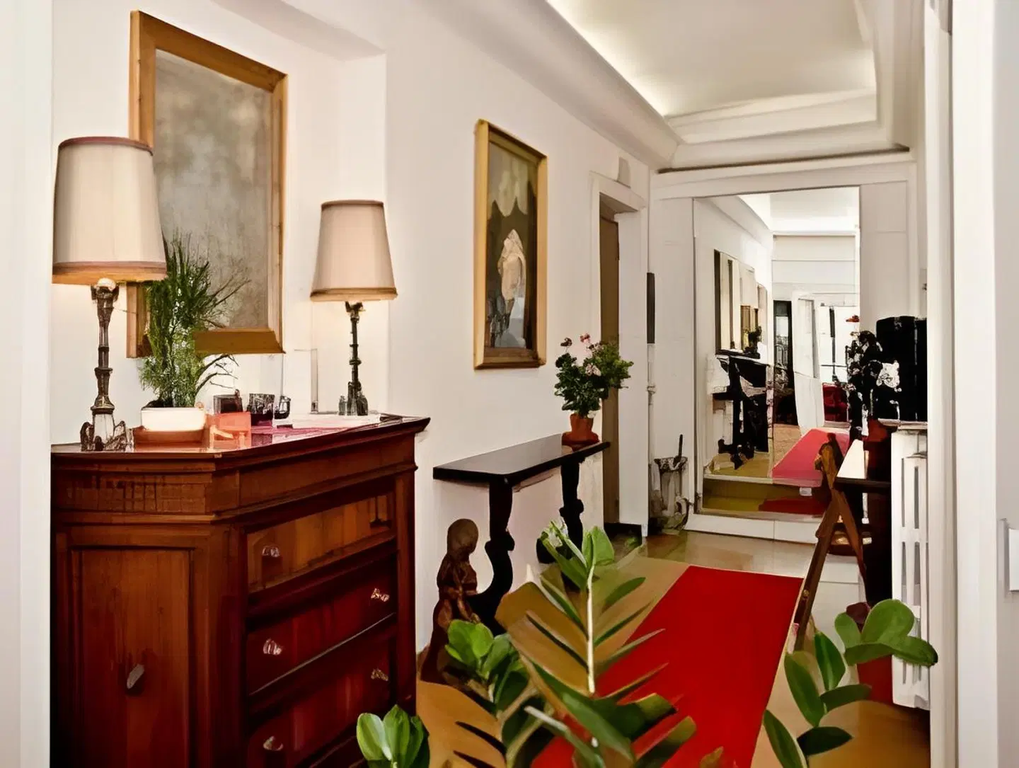 Vatican Paradise ROOM_EXAMPLE