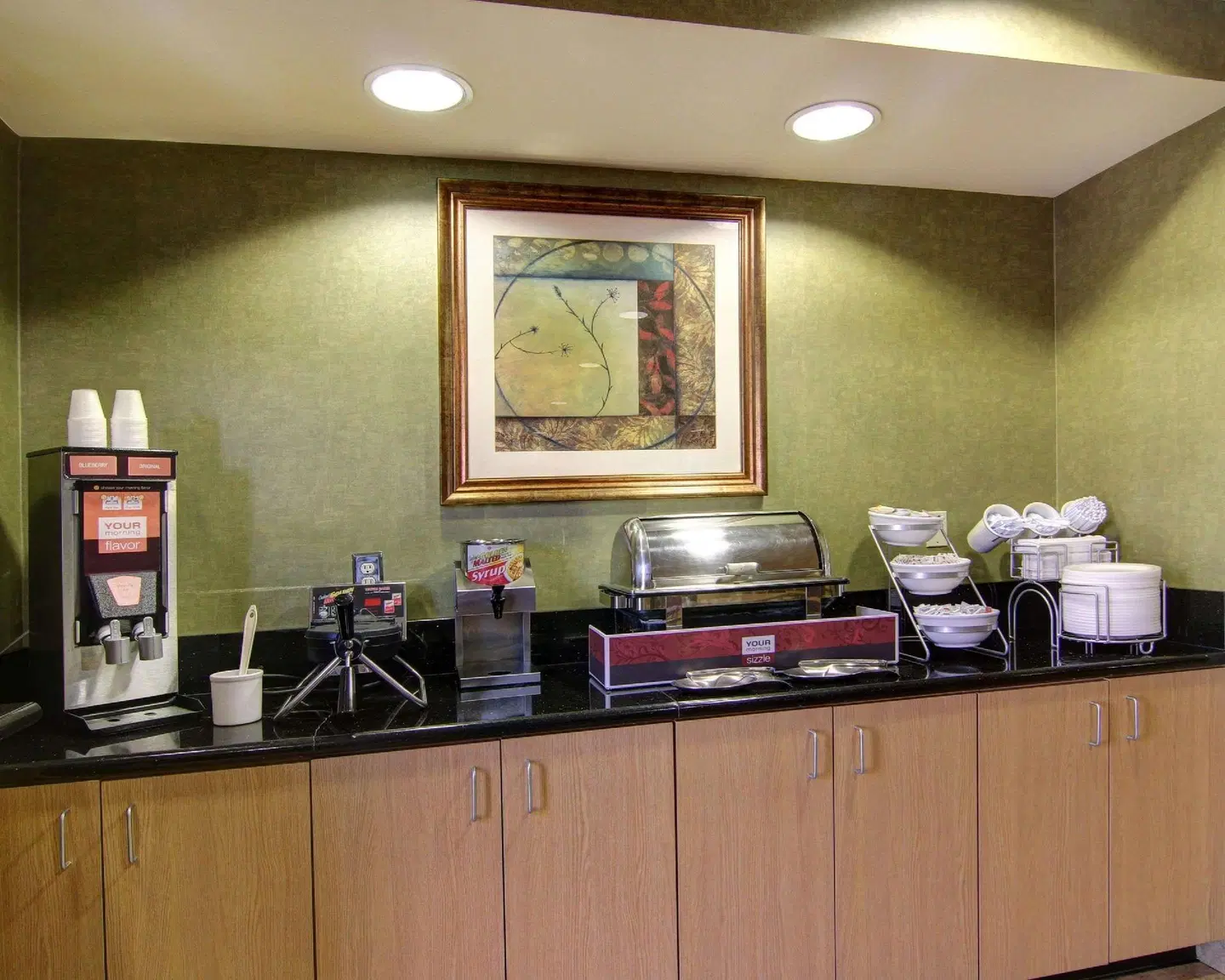 Comfort Suites Bar