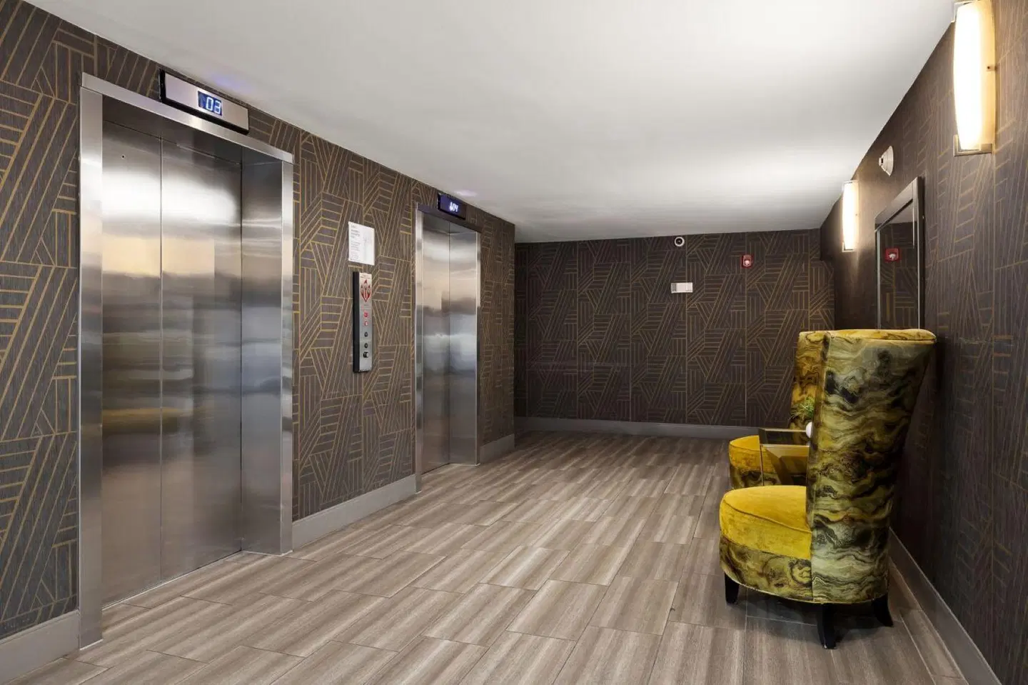 Radisson Hotel McAllen Airport LOUNGE_LOBBY