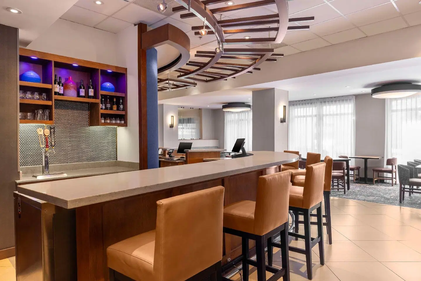 Hyatt Place Dallas-North/by the Galleria Bar