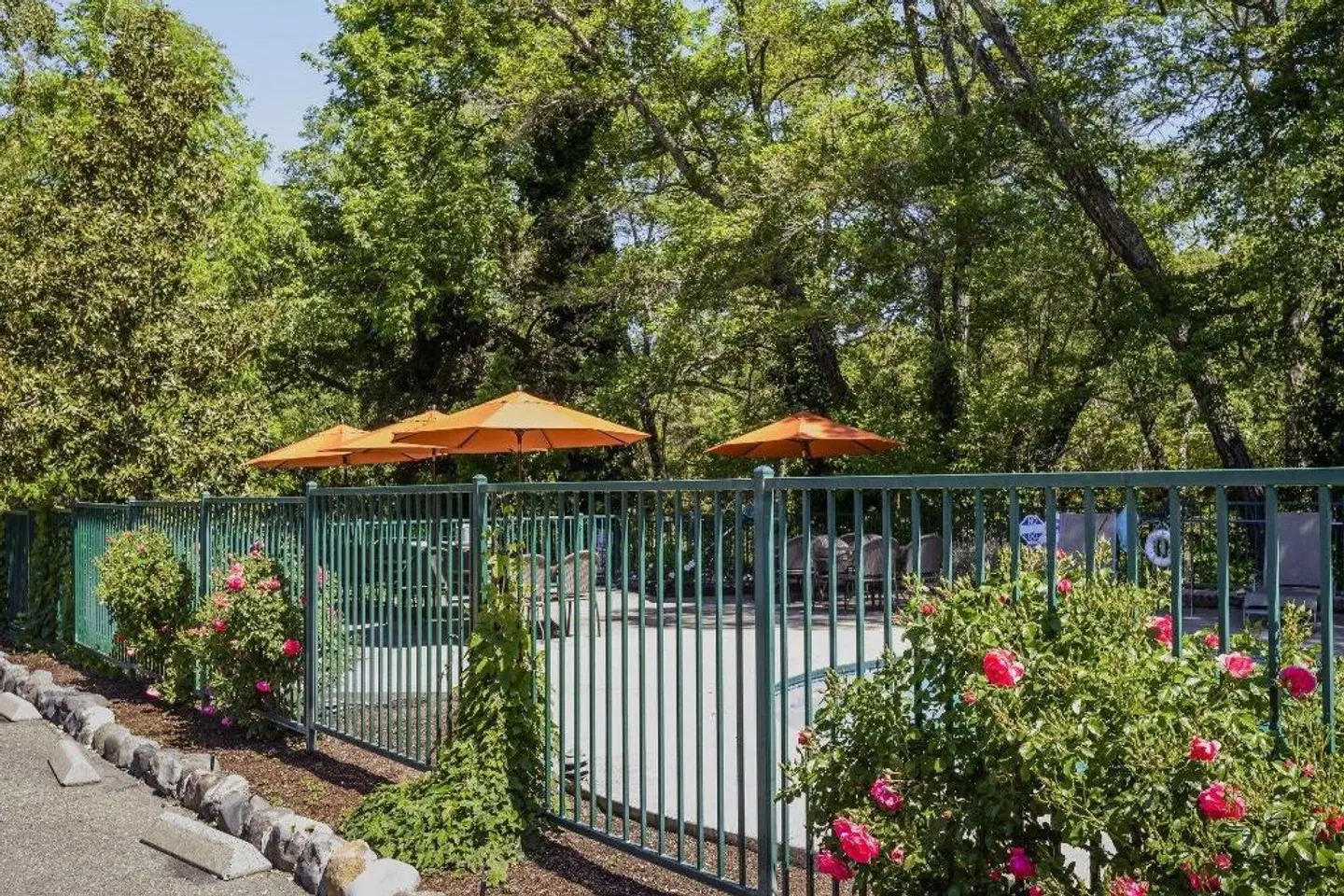 The Jack London Lodge Garten