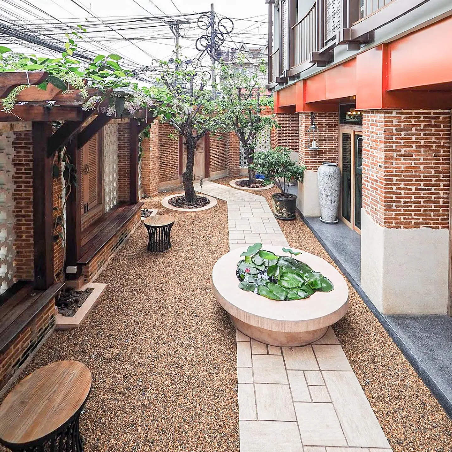 Sanae' Oldtown Hotel Terrasse