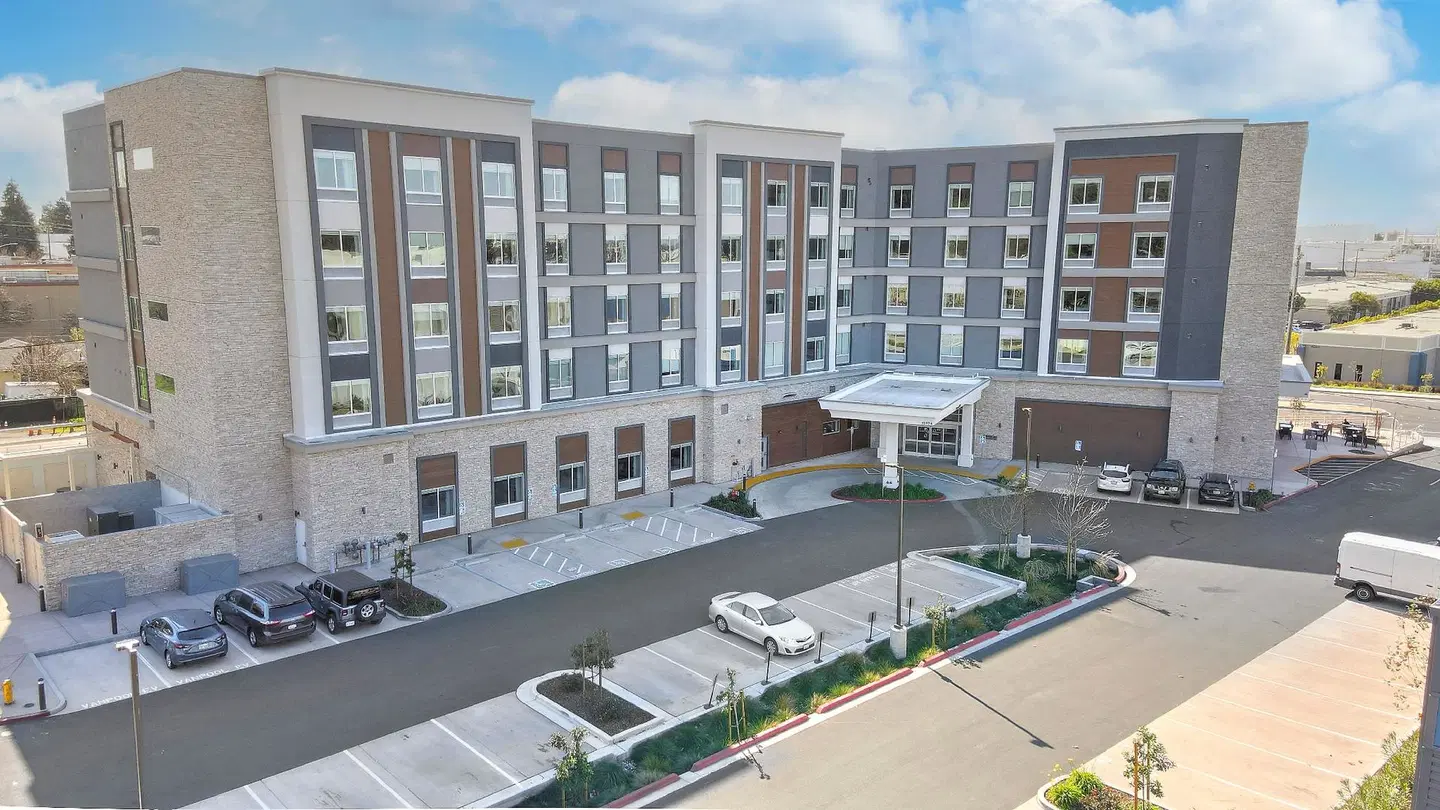 Hilton Garden Inn Fremont MODEL_IMPRESSION