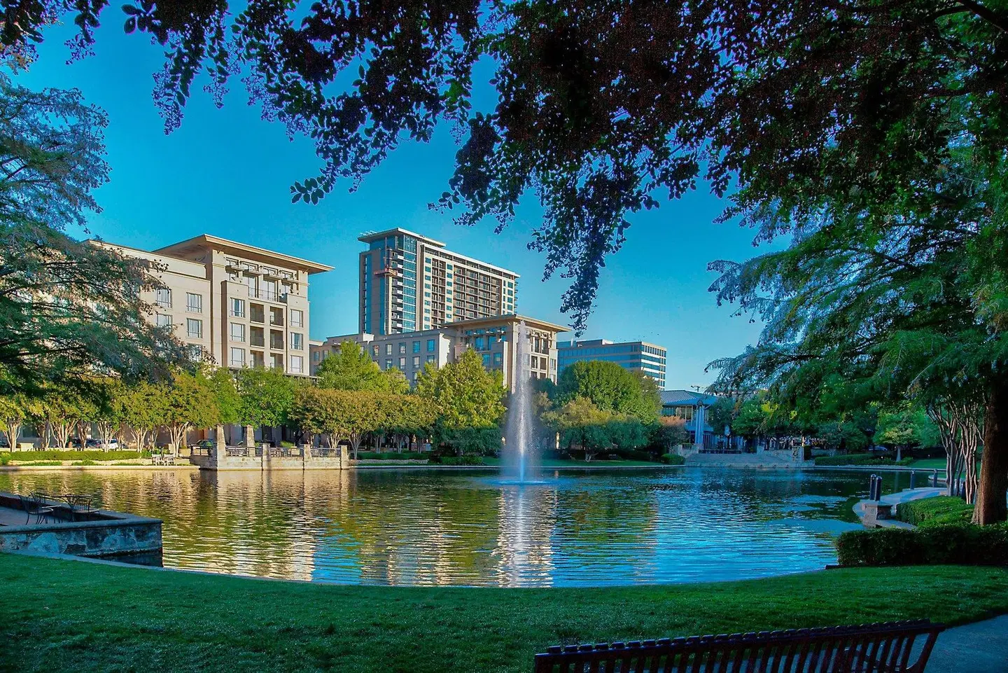 Dallas/Plano Marriott at Legacy Town Center EXTERIOR