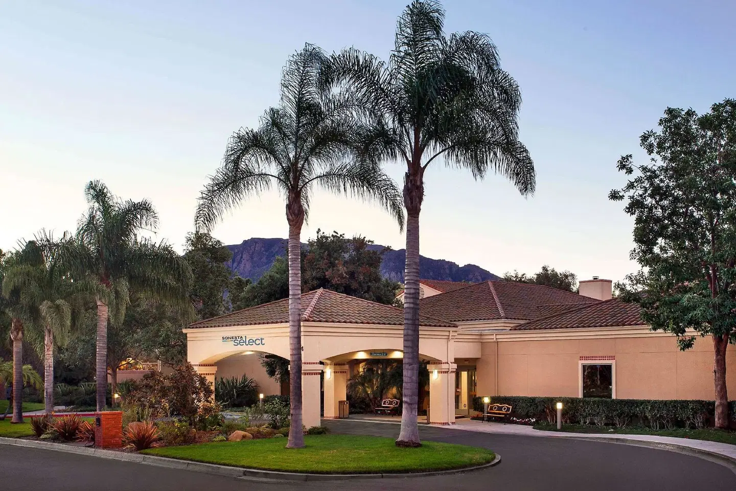 Sonesta Select Camarillo EXTERIOR