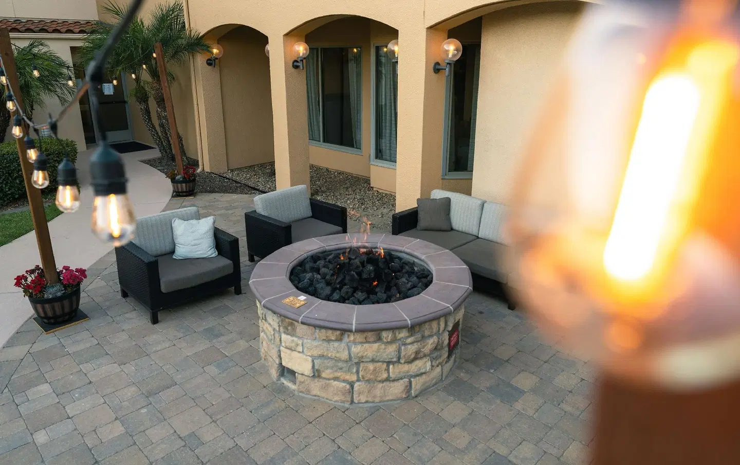 Sonesta Select Camarillo LOUNGE_LOBBY
