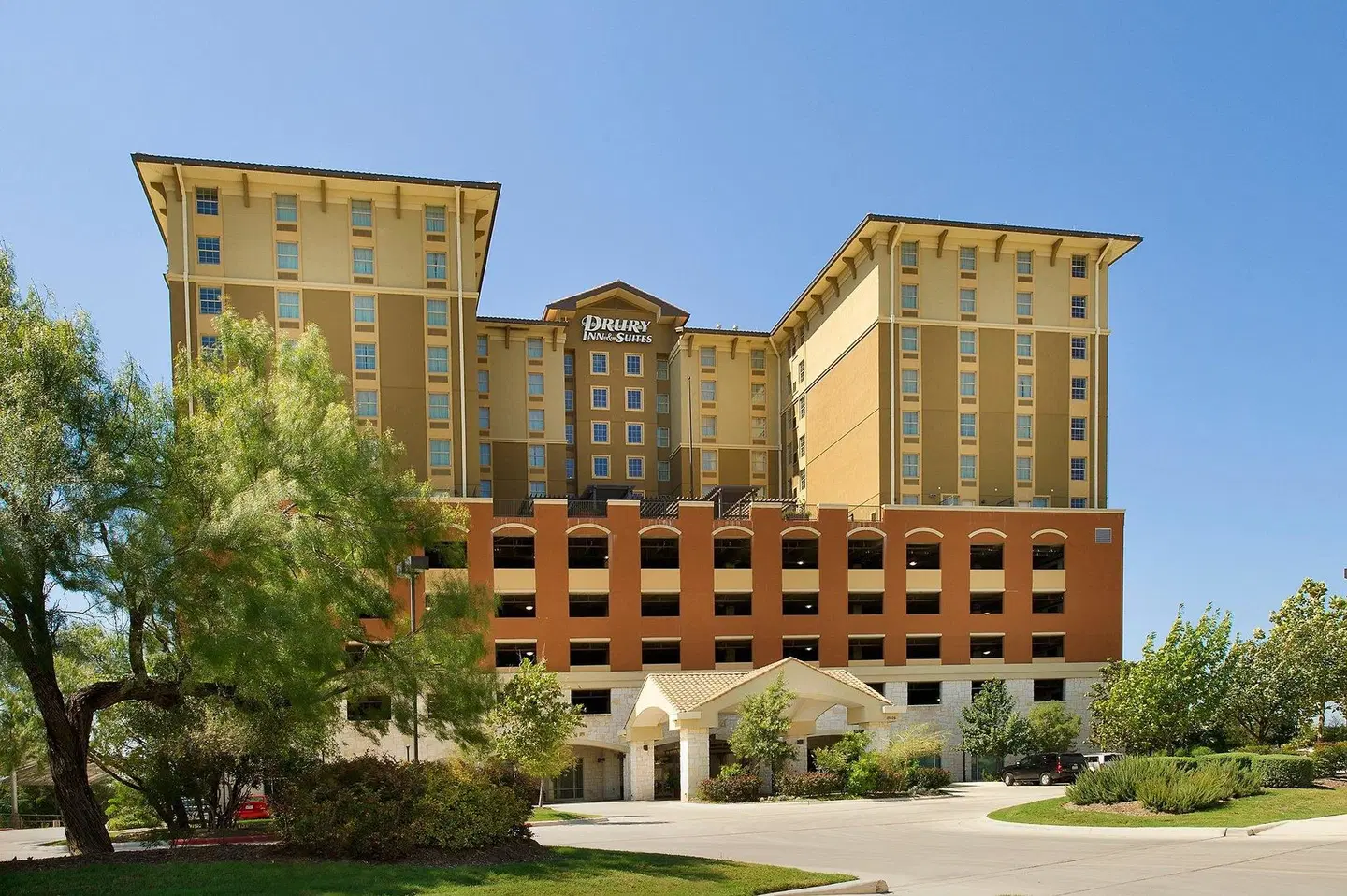 Drury Inn & Suites San Antonio near La Cantera Parkway EXTERIOR