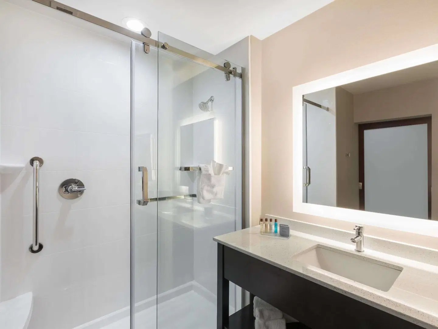 Wingate by Wyndham Lubbock Badezimmer