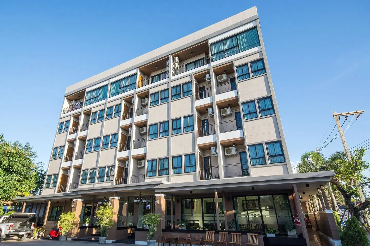 Mira Residence & Resort EXTERIOR