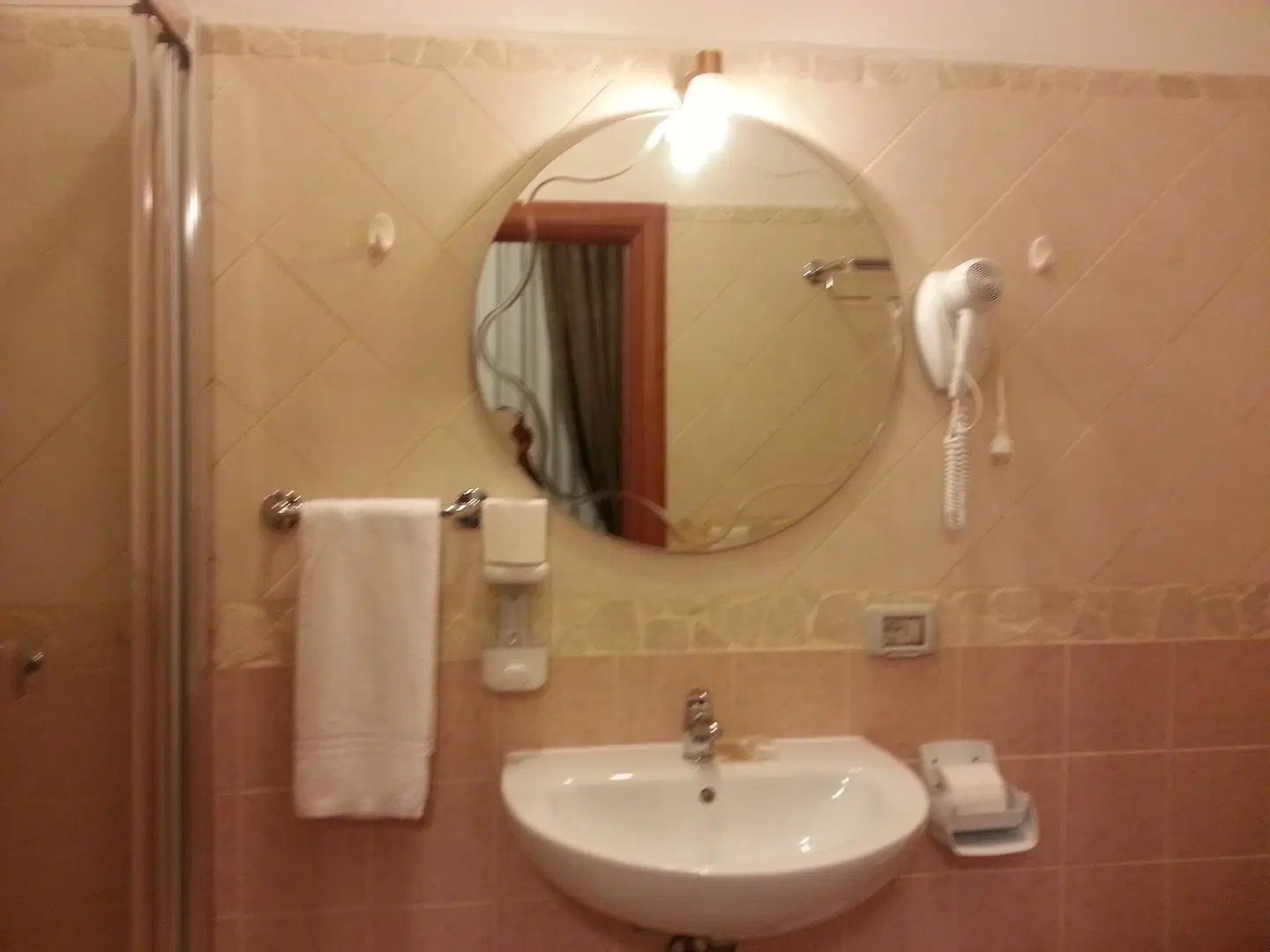 B&B Alex II Badezimmer