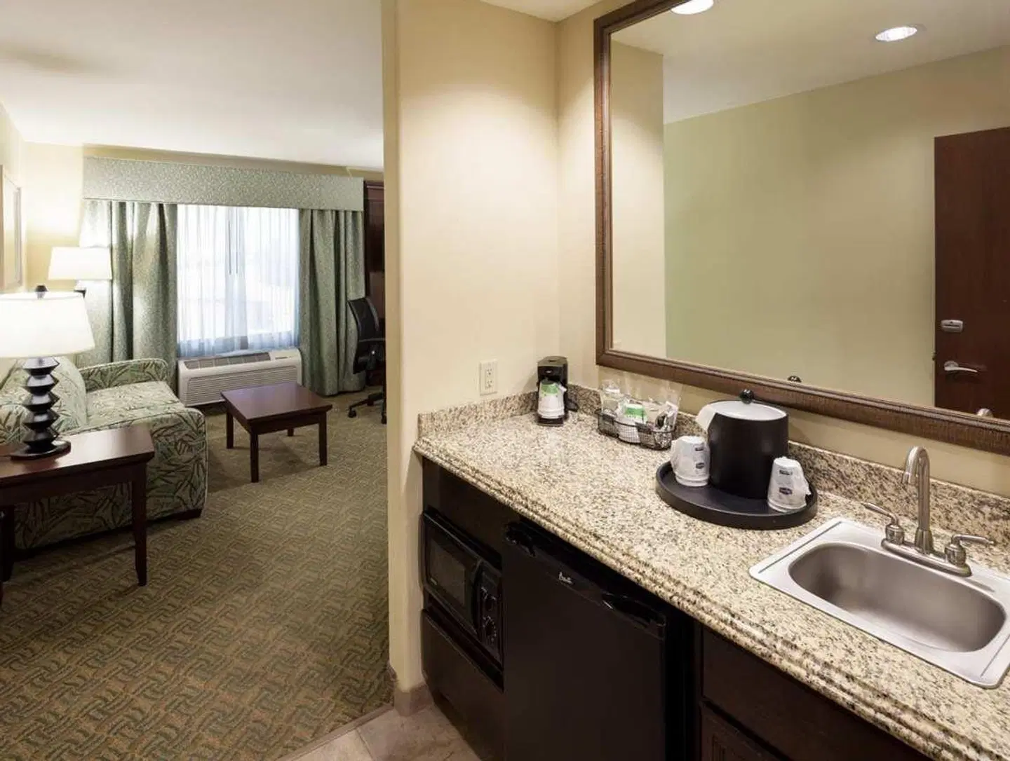 Hampton Inn & Suites Dallas-Arlington-South Badezimmer