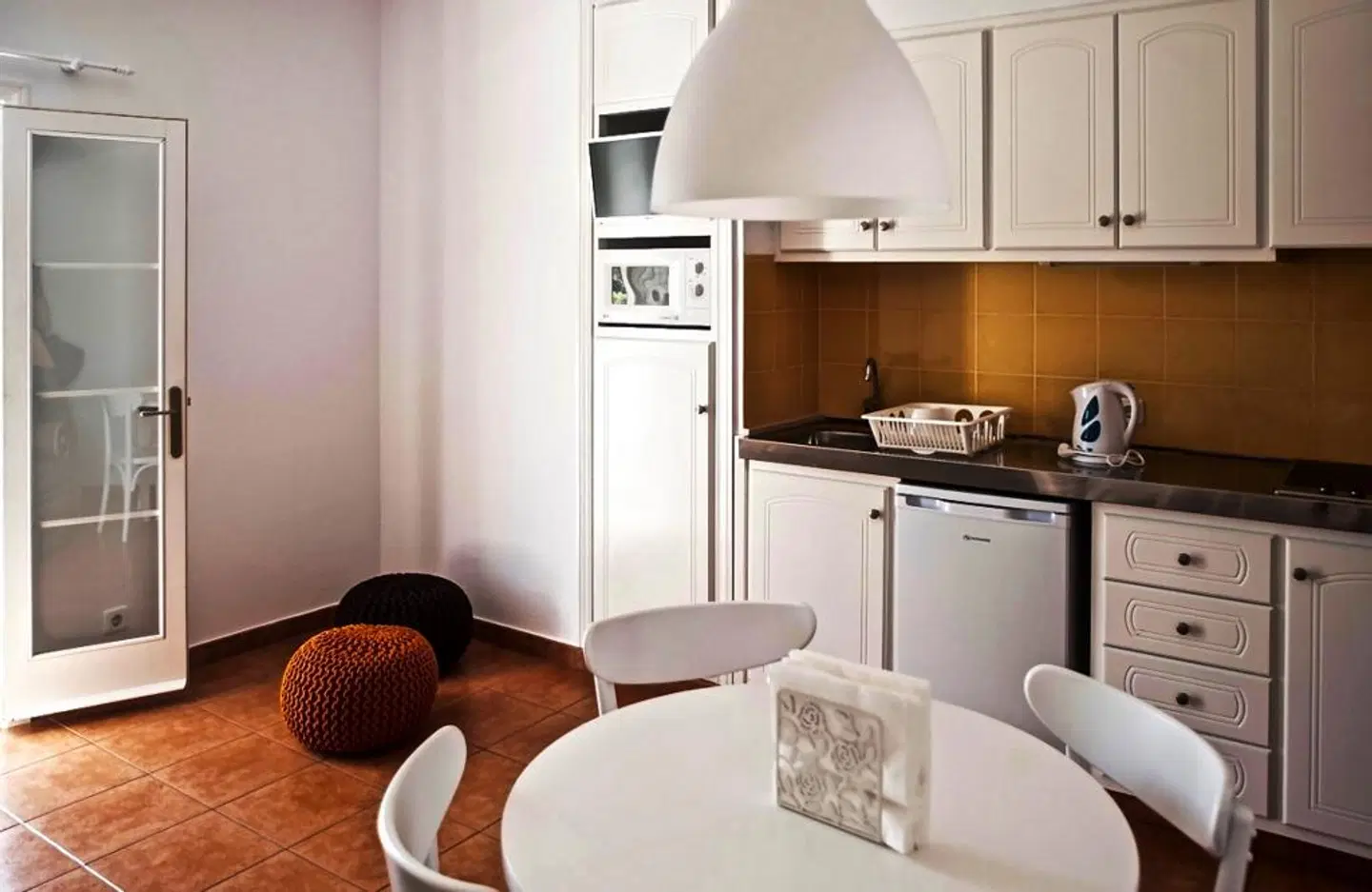 The Desmais ROOM_EXAMPLE