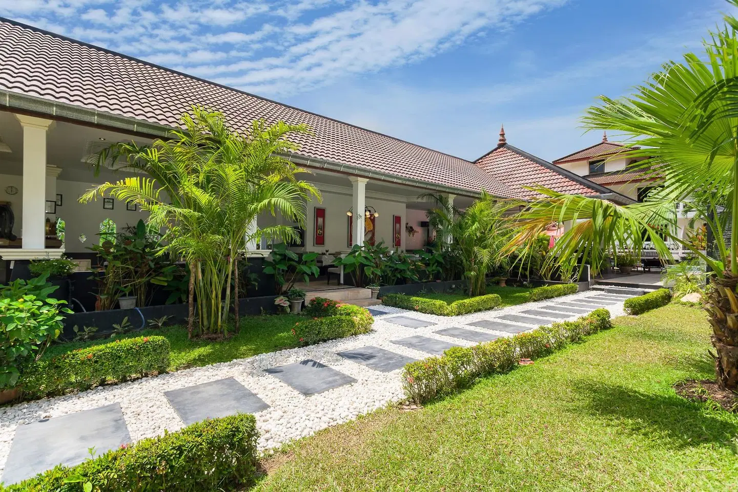 Tropical Palm Resort And Spa EXTERIOR