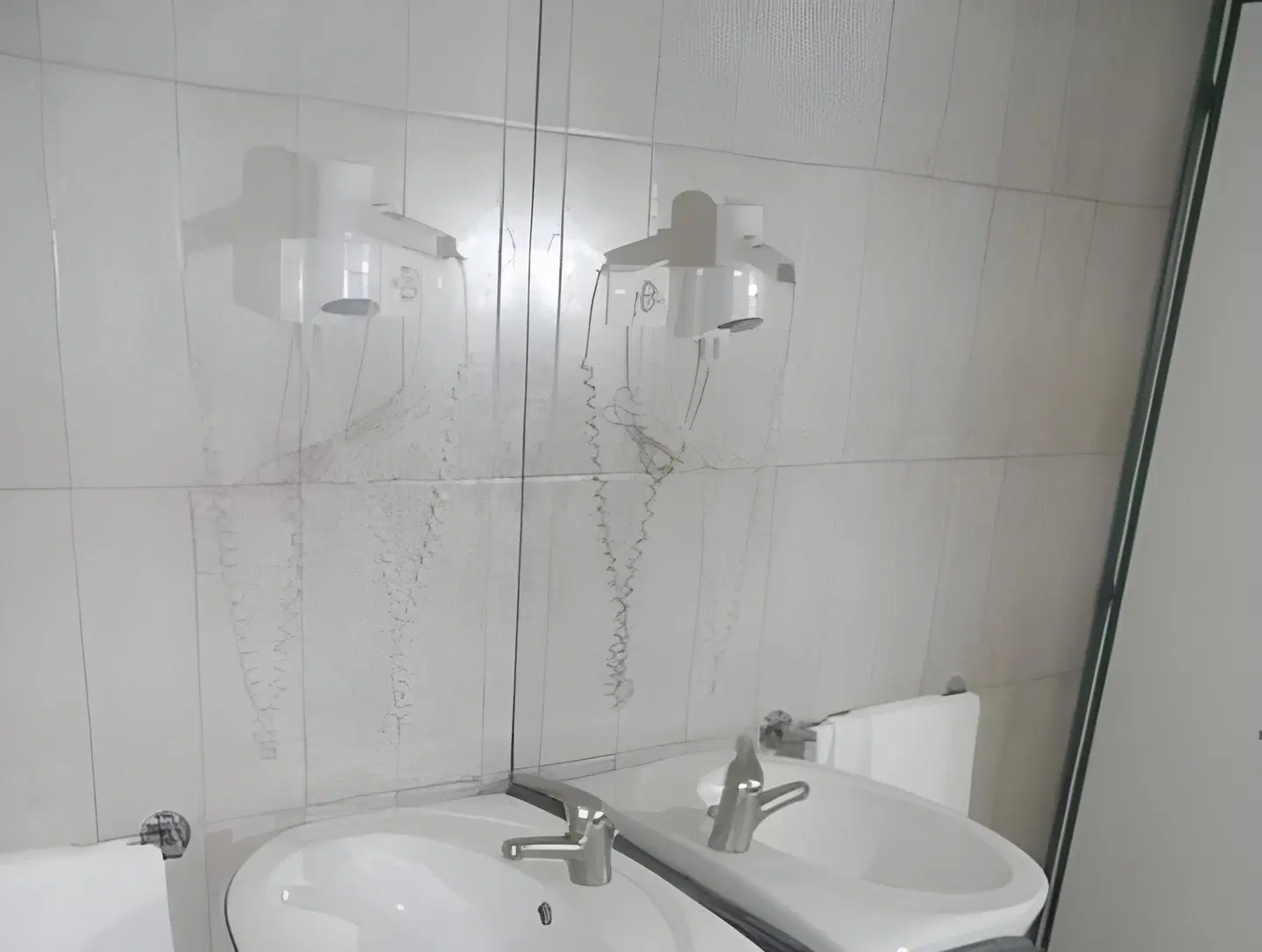 Hotel Traghetto Badezimmer