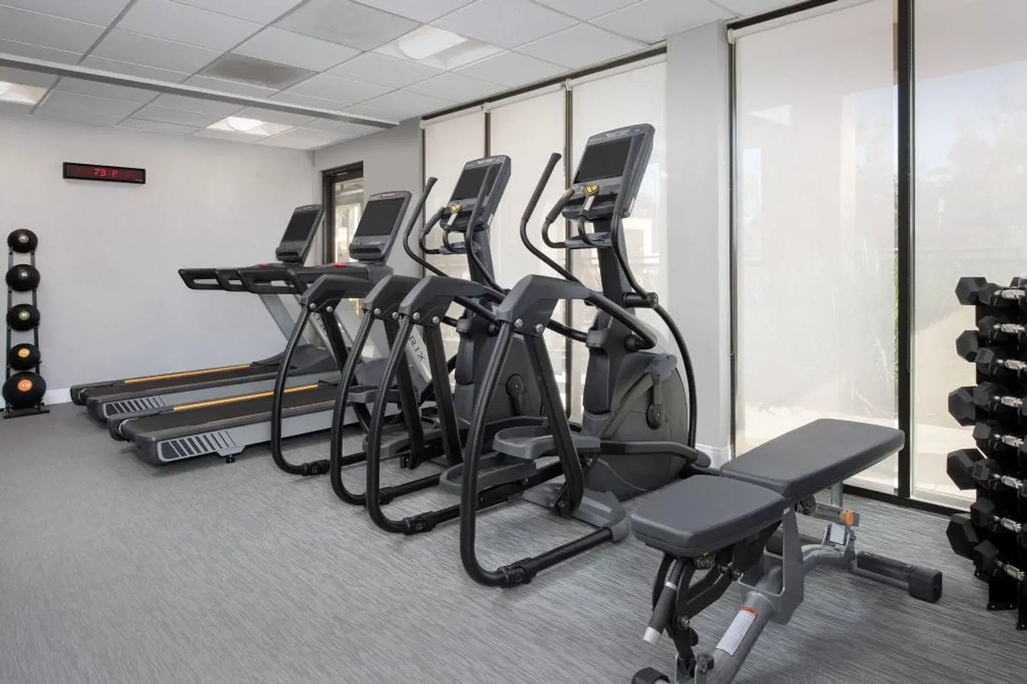 Courtyard by Marriott San Diego Carlsbad SPORTS_AND_LEISURE