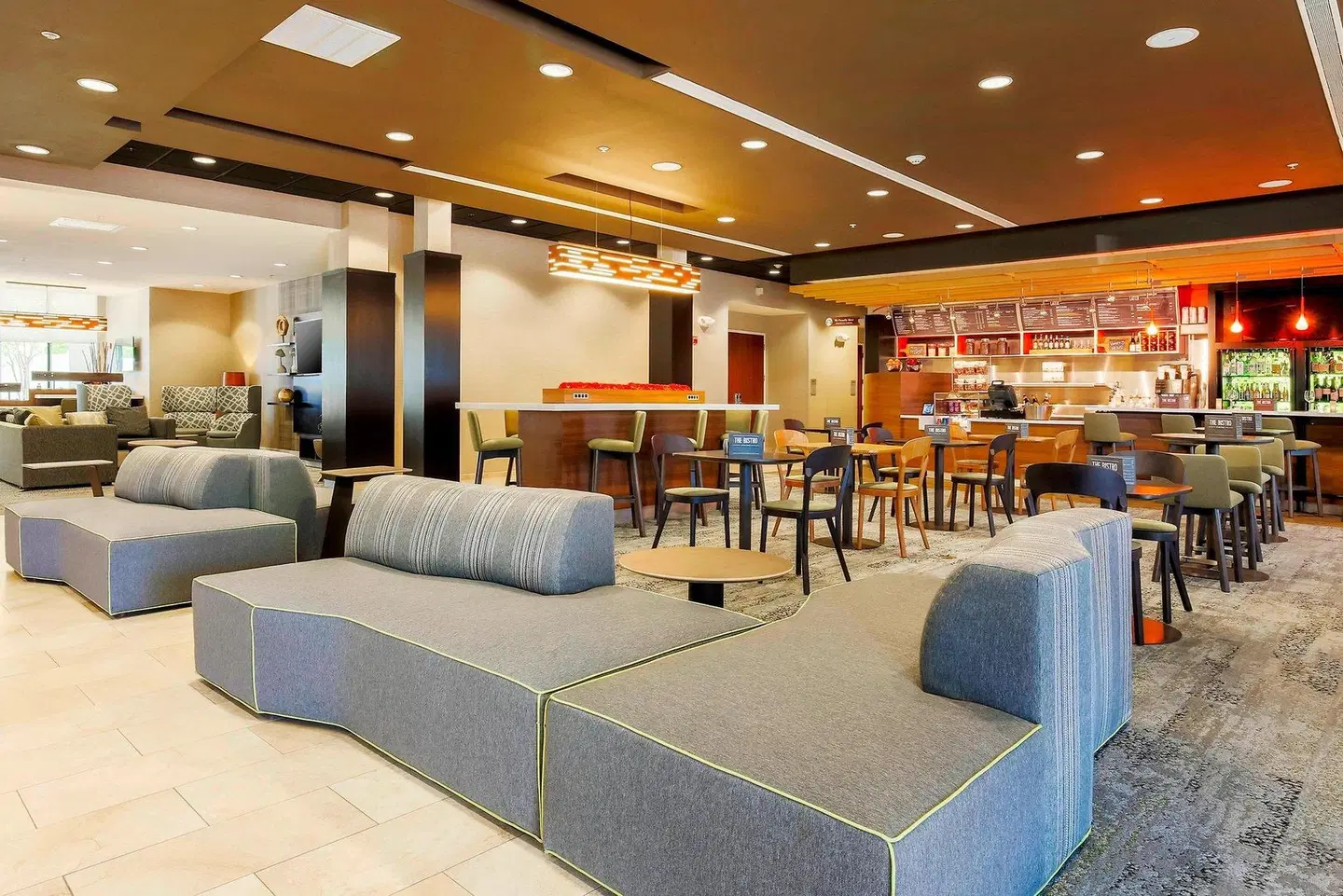 Courtyard by Marriott Dallas Arlington South LOUNGE_LOBBY