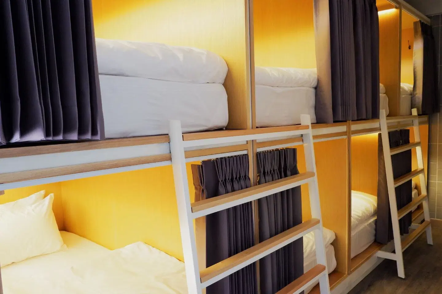 Stay Thapae Hostel ROOM_EXAMPLE