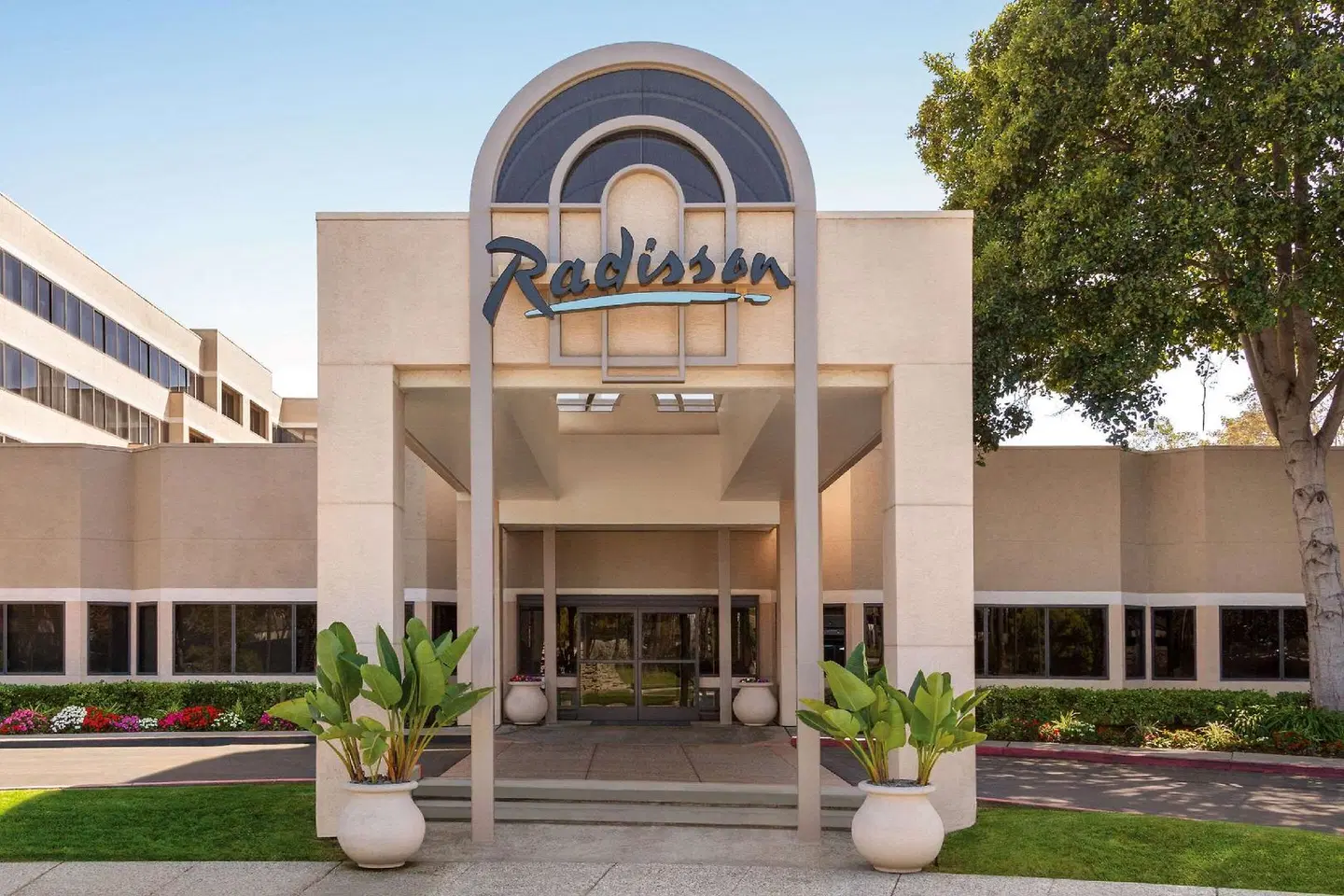 Radisson Hotel Sunnyvale - Silicon Valley EXTERIOR