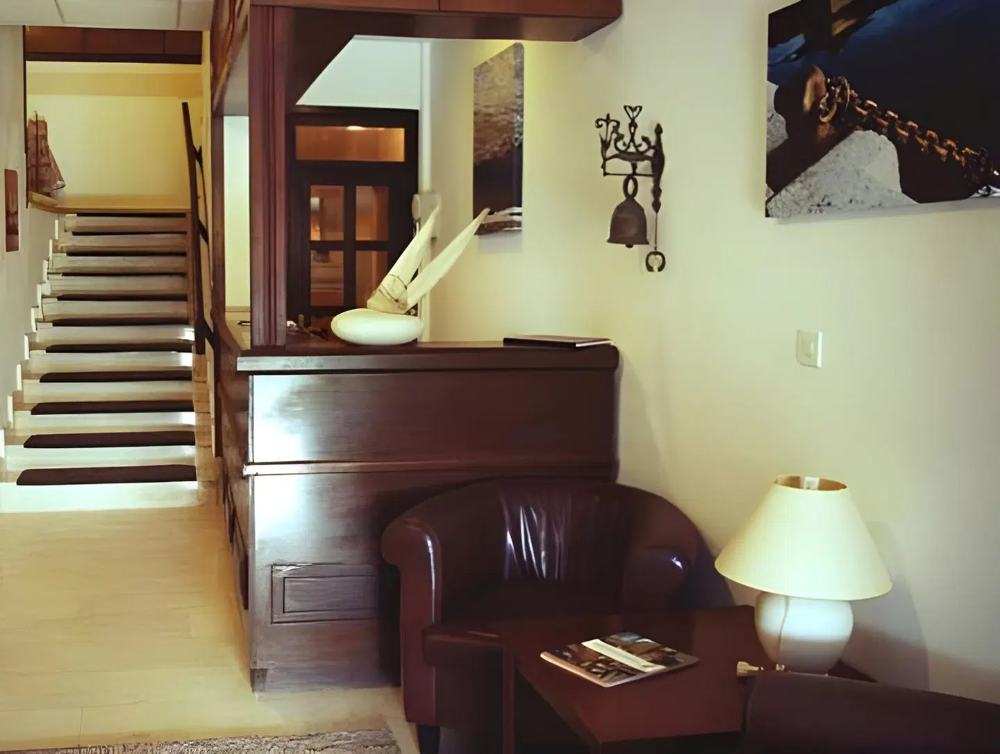 Argentum ROOM_EXAMPLE