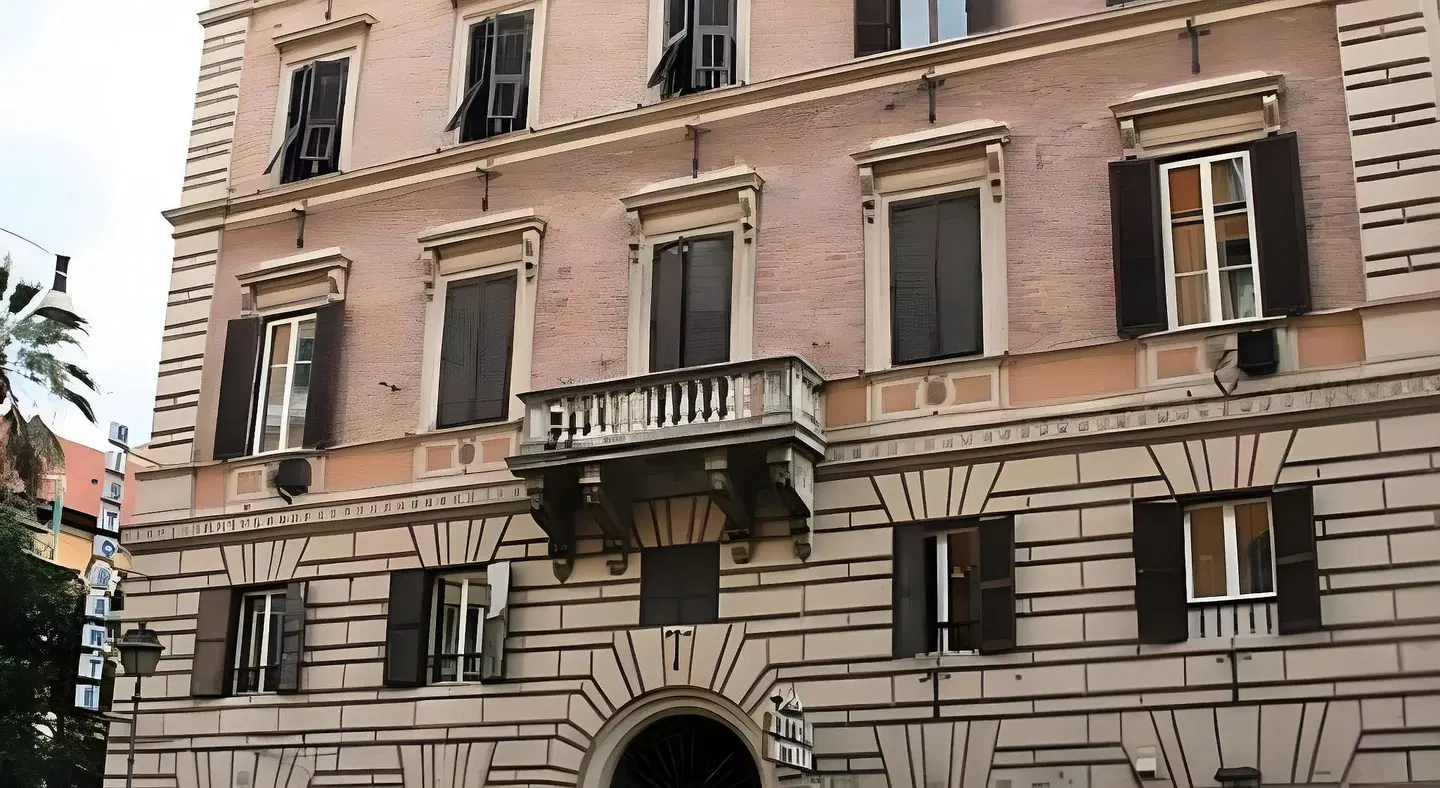 Martini EXTERIOR