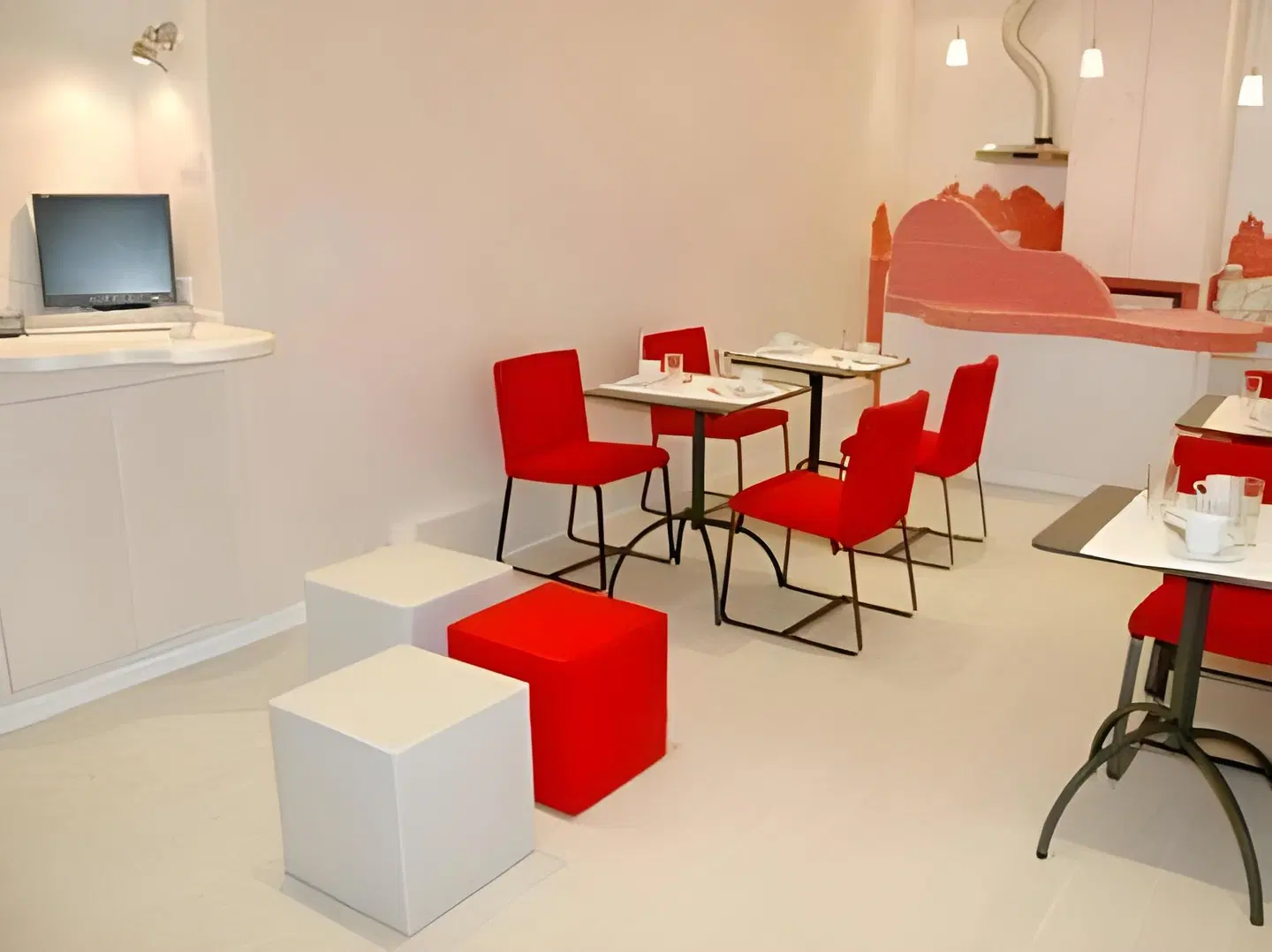 Wrh Trastevere Restaurant