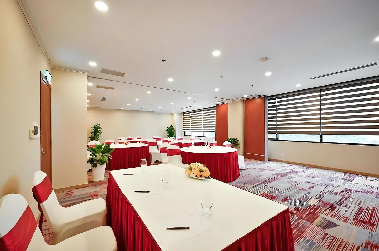 Muong Thanh Saigon Centre Hotel Konferenz