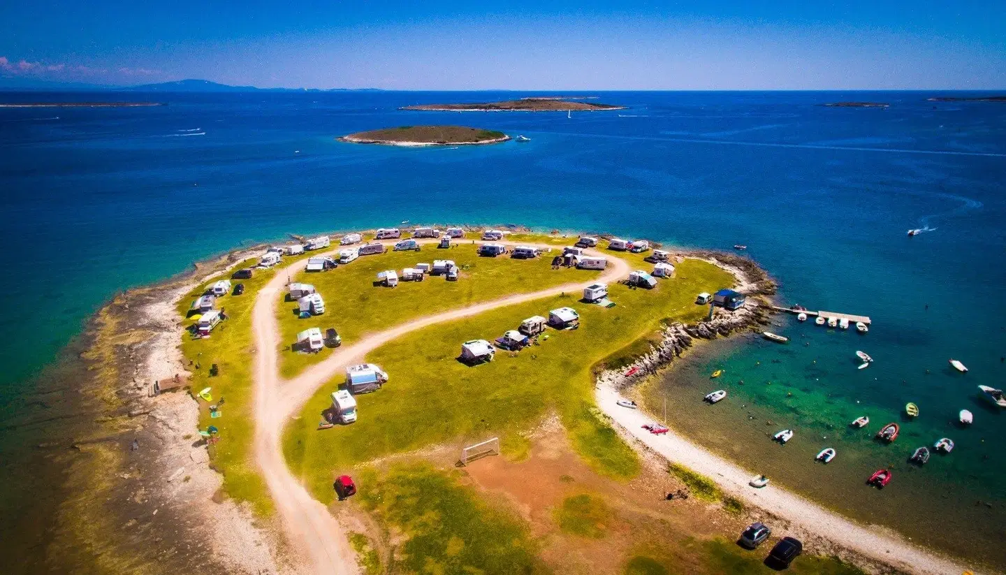 Arena Stupice Mobile Homes Strand