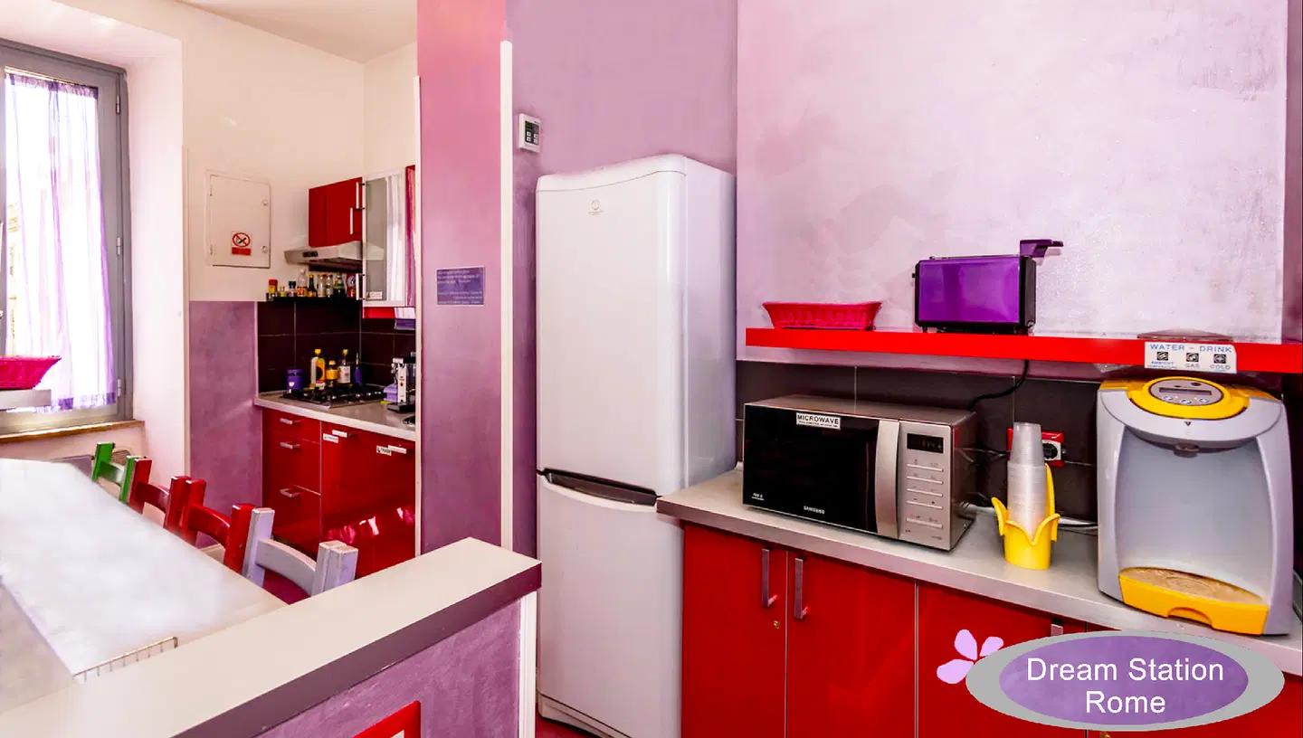 Dream Station ROOM_EXAMPLE