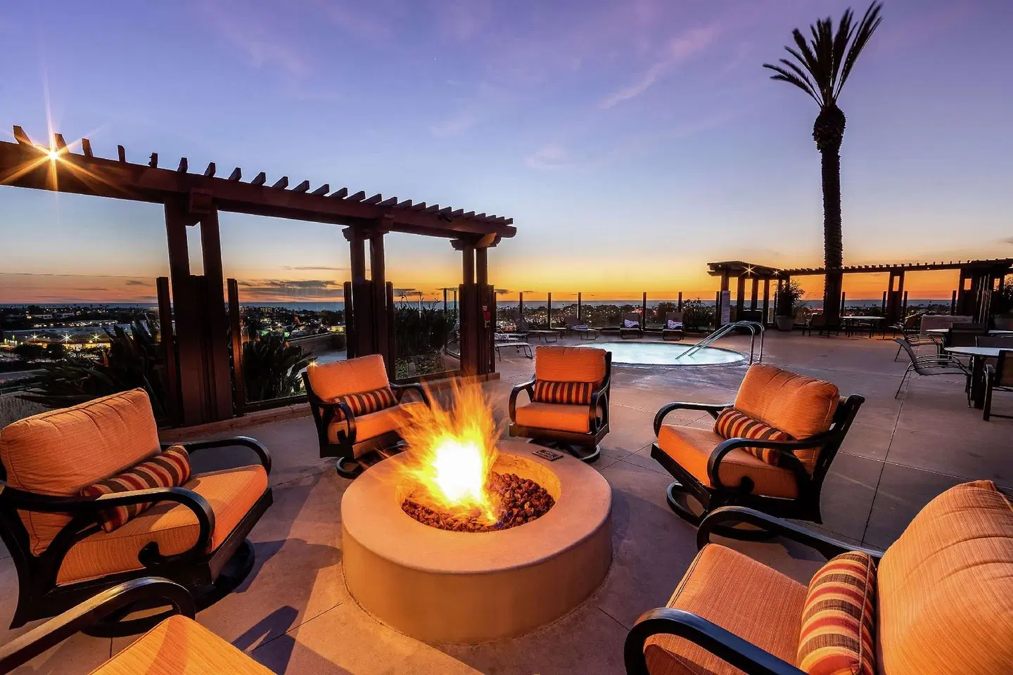 The Cassara Carlsbad, Tapestry Collection By Hilton Terrasse