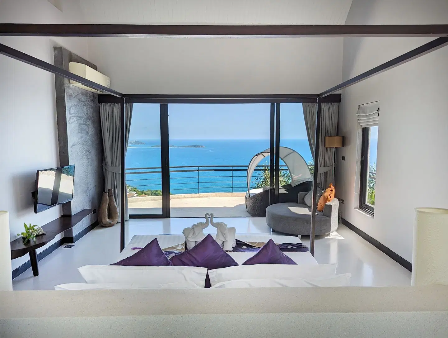 Villa Moonshadow ROOM_EXAMPLE
