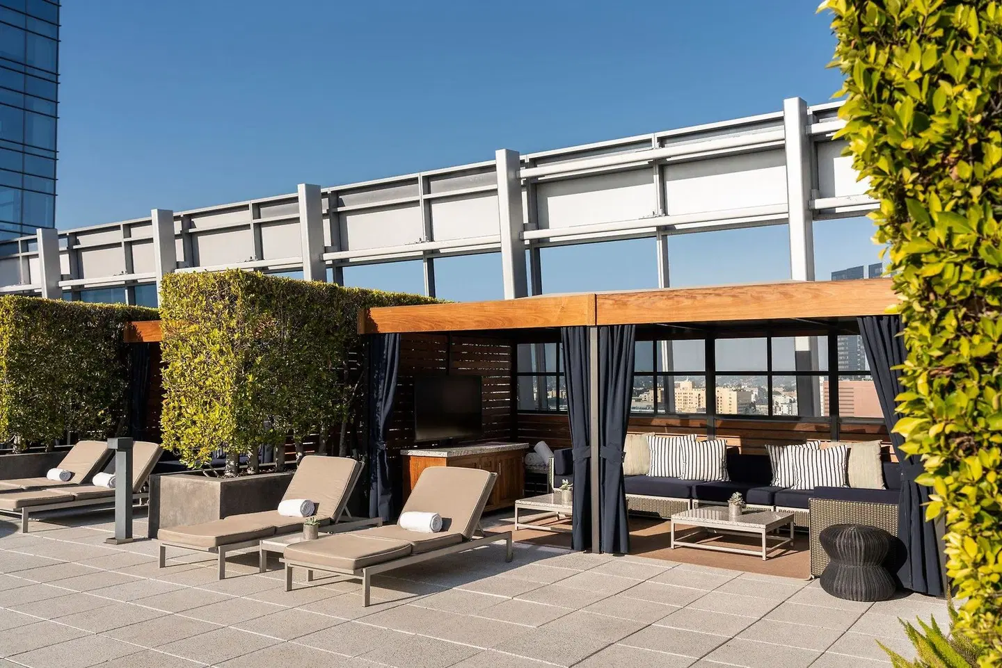 The Ritz-Carlton, Los Angeles EXTERIOR