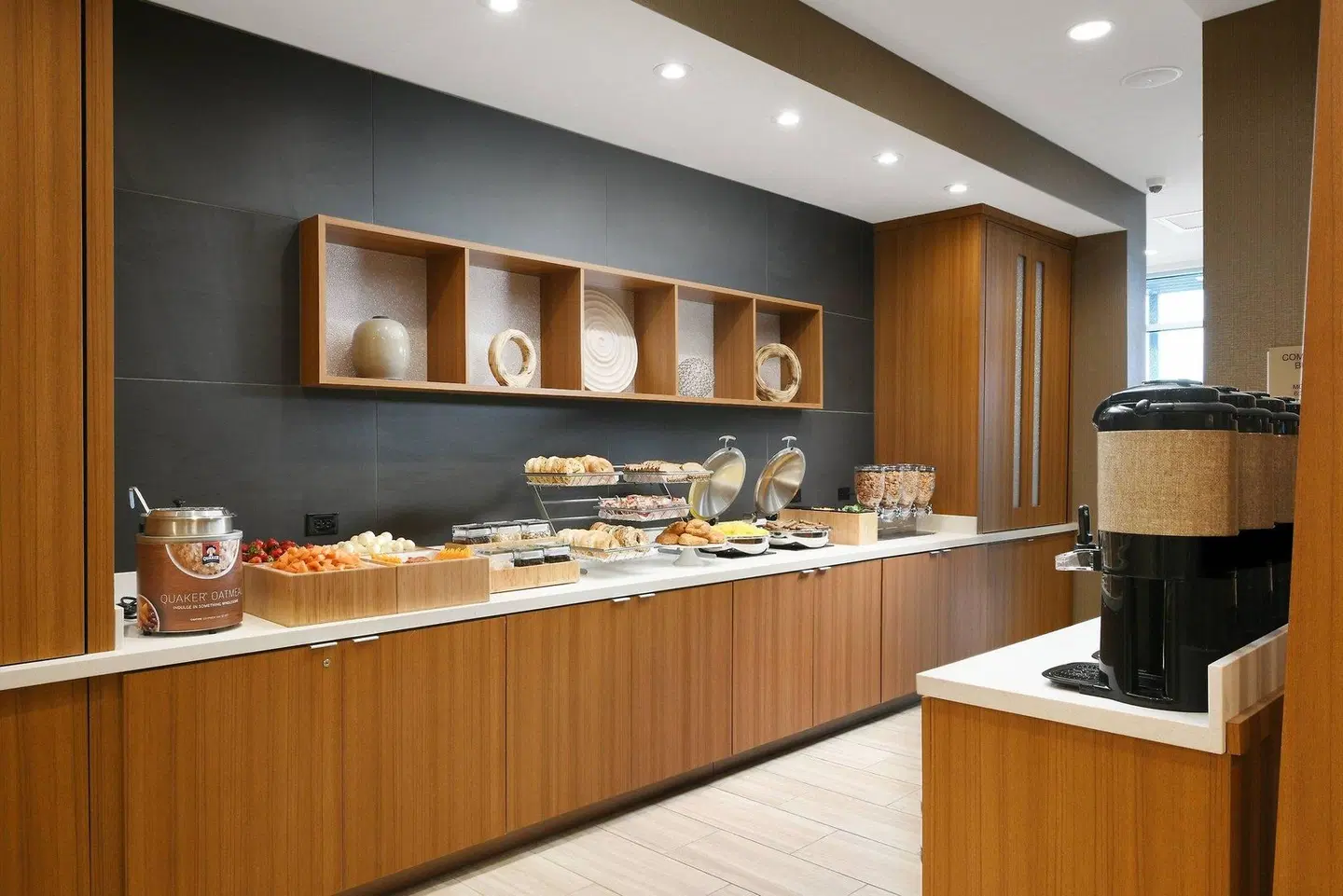 SpringHill Suites by Marriott Dallas DFW Airport South/CentrePort Restaurant