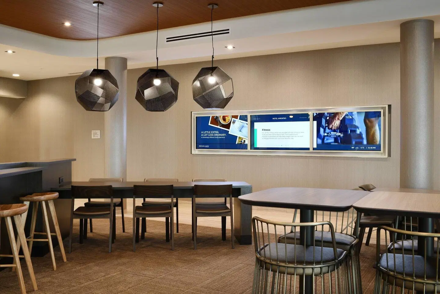 SpringHill Suites by Marriott Dallas DFW Airport South/CentrePort Bar