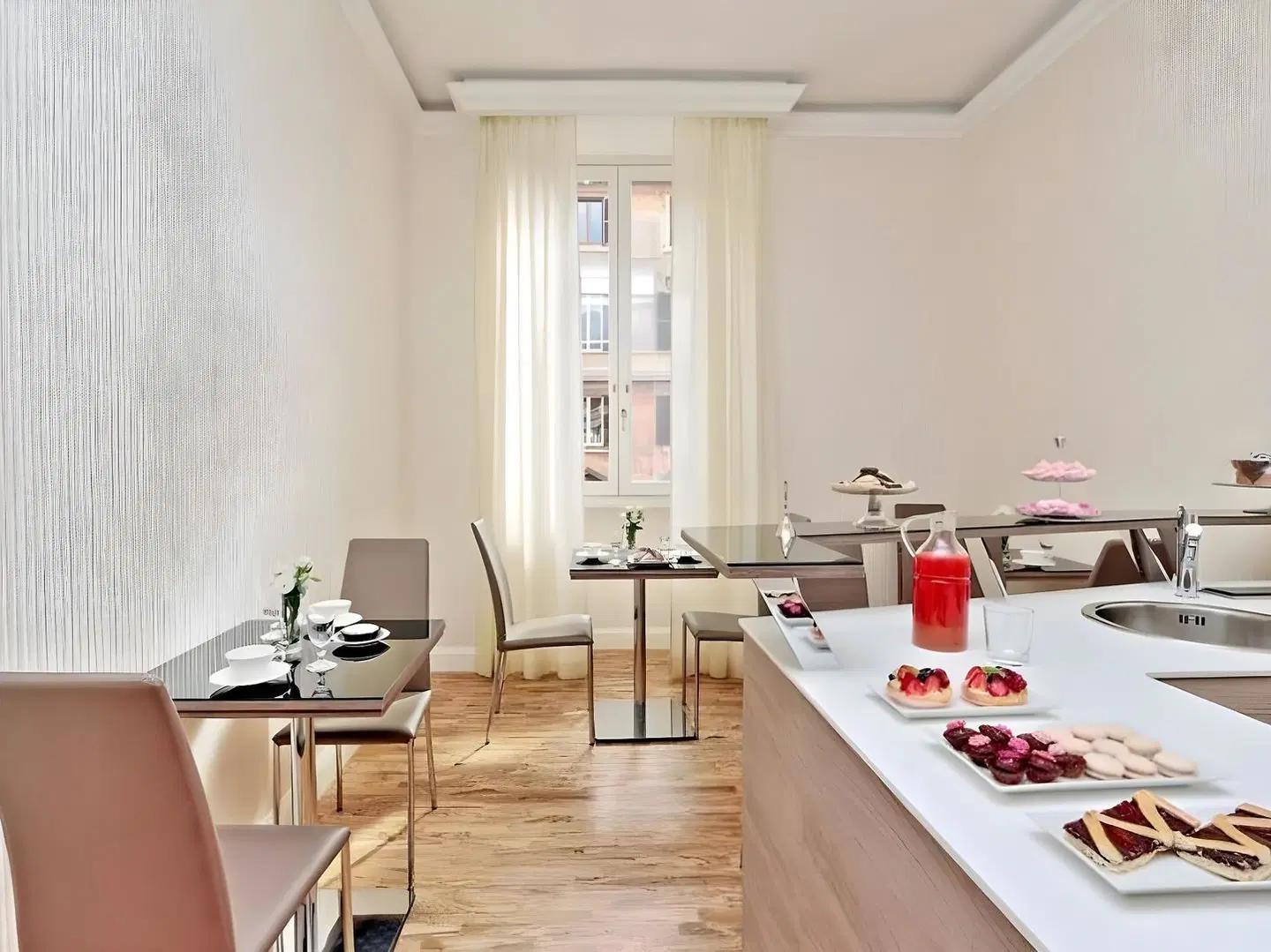 Lanza 111 - Exclusive Rooms HEALTH_BEAUTY