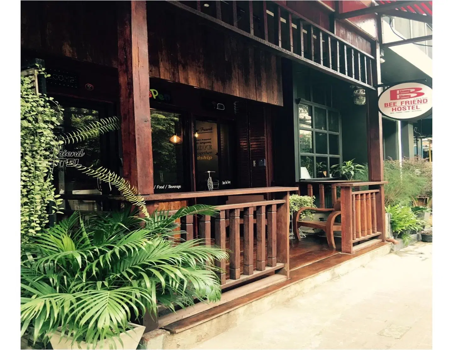 Bee Friend Hostel EXTERIOR