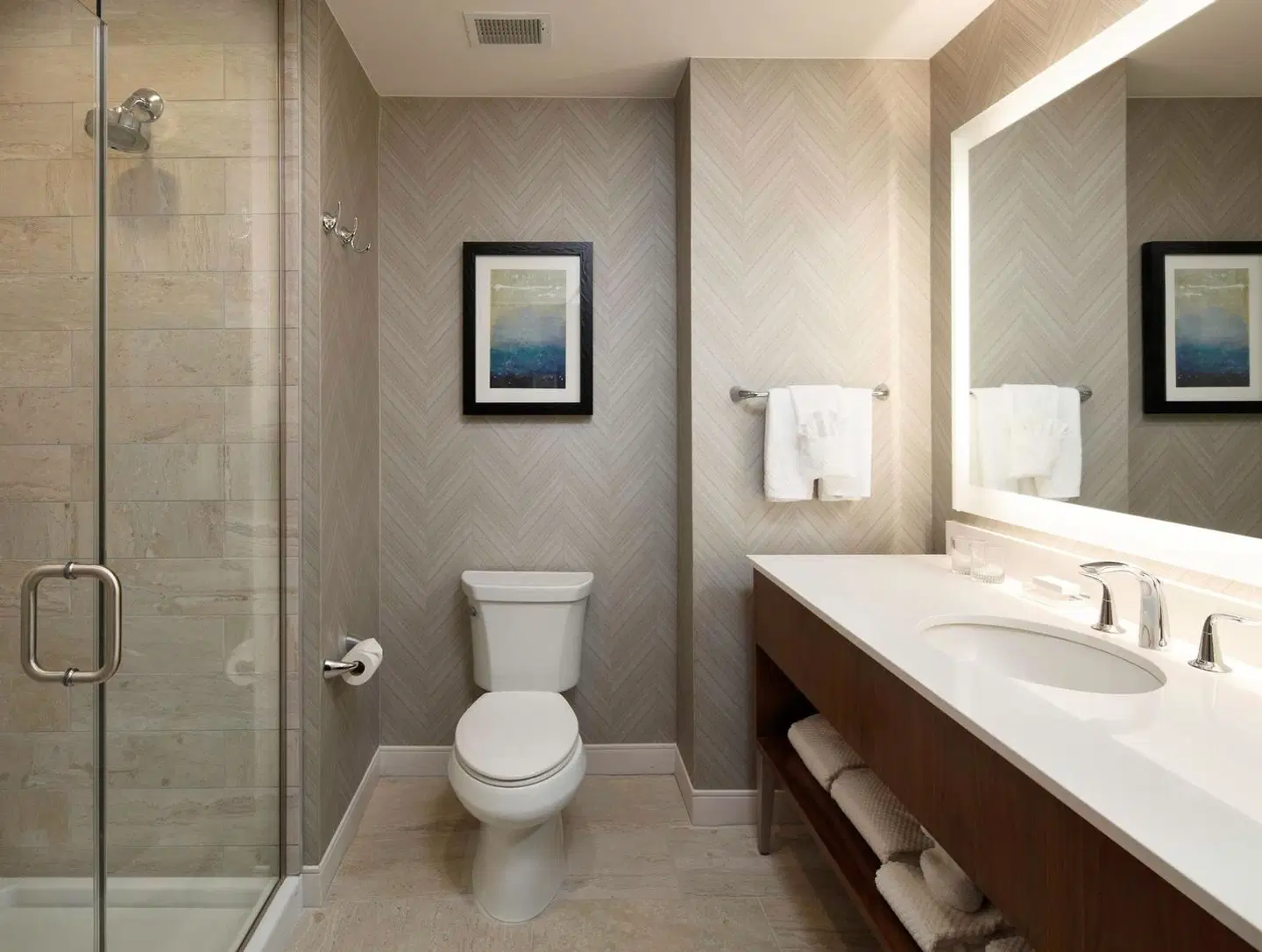 Embassy Suites by Hilton Amarillo Downtown Badezimmer