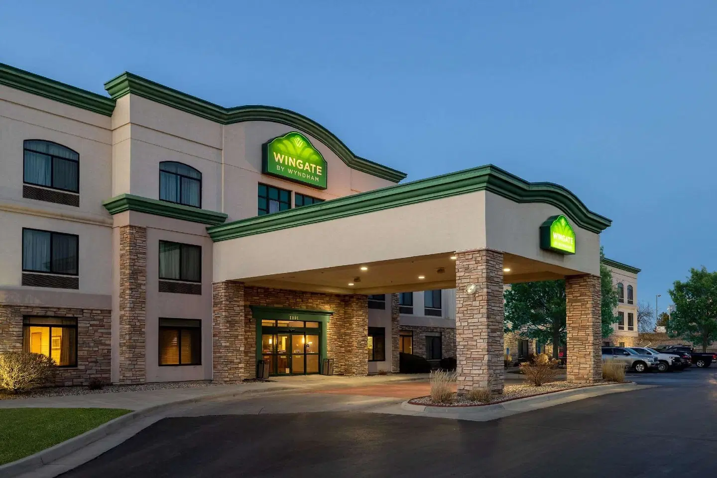 Wingate by Wyndham Gillette EXTERIOR