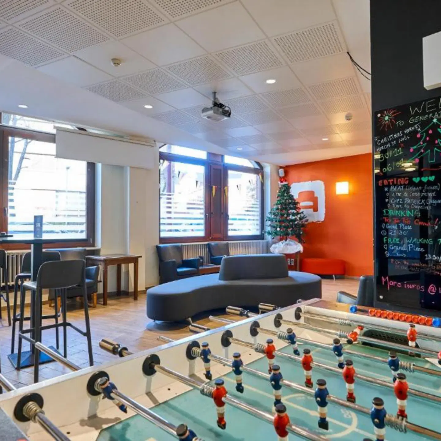 Auberge de Jeunesse Génération Europe SPORTS_AND_LEISURE