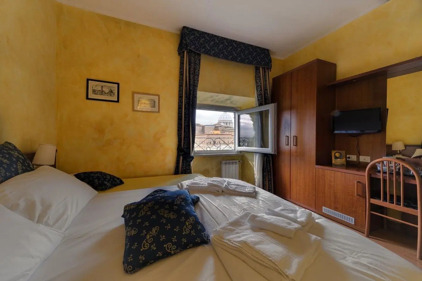 B&B A Picture of Rome ROOM_EXAMPLE