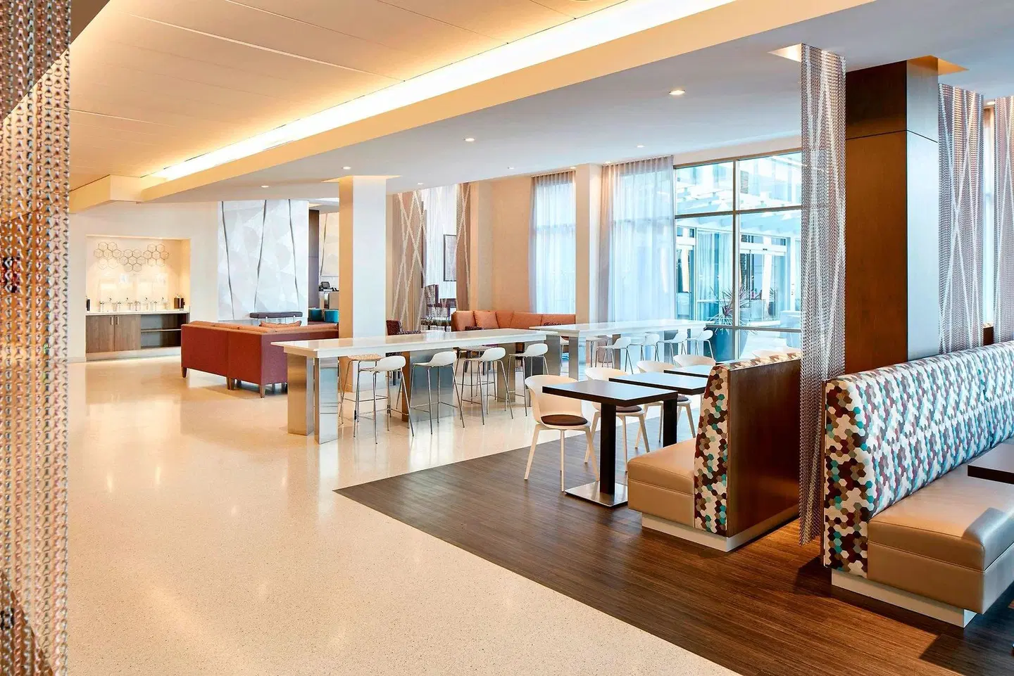 Residence Inn by Marriott at Anaheim Resort/Convention Center Bar