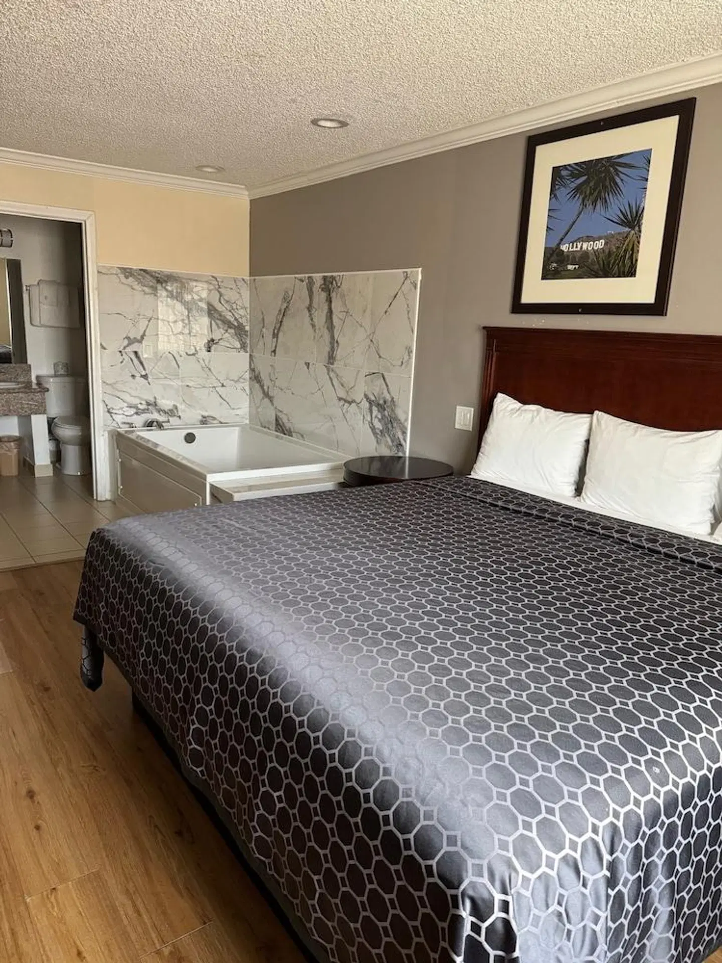 National Inn Garden Grove ROOM_EXAMPLE